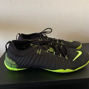 Nike Women's Free 1.0 Cross Bionic